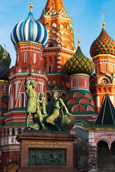 St basil's Cathedral at Red Square in Moscow — Stock Photo, Image