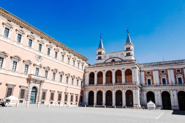 Vicariato di Roma, Piazza Giovanni Paolo II
