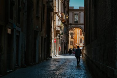 Roma 'da dar sokak