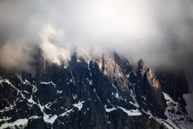 Dolomites İtalyan Alpleri