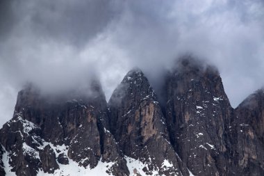 Dolomites İtalyan Alpleri