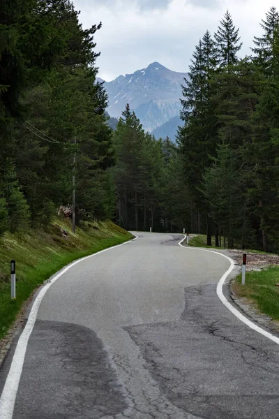 Dolomites İtalyan Alpleri