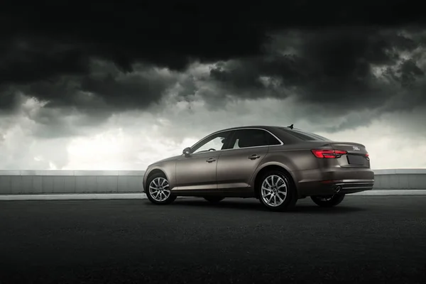 Car Audi A4 B9 wrapped in matte vinyl is standing on the parking — Stock Photo, Image