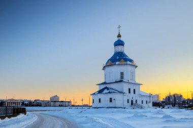 Cheboksary şehir kilisede. Kış, Rusya Federasyonu