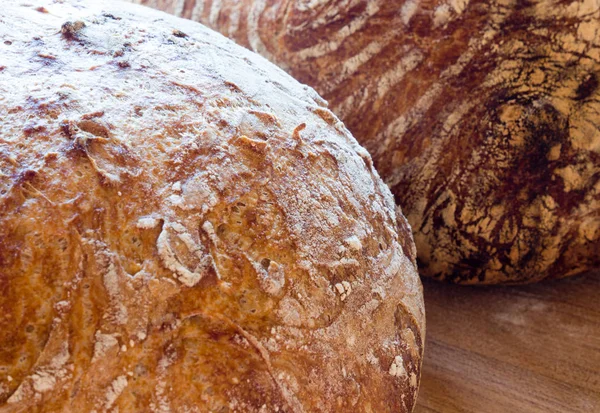 Two round breads — Stock Photo, Image