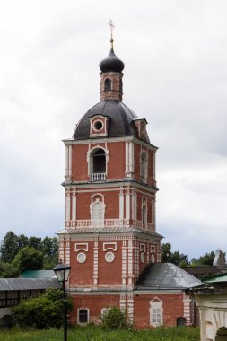 Kırmızı çan kulesi Goritsky Manastırı Pereslavl-Zalessky, Rusya