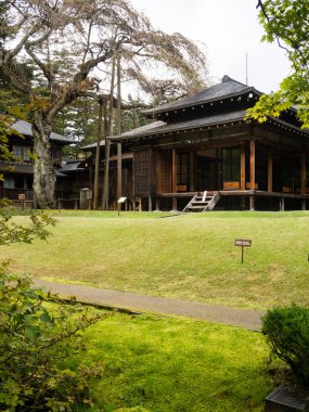 Nikko, Japonya - 23 Ekim 2016: Tamozawa Villa Müzesi 'nde manzara bahçeli geleneksel Japon ikametgahı