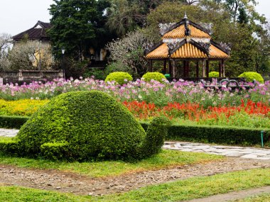 Hue, Vietnam - 11 Mart 2016: Vietnam hükümdarları ve Unesco Dünya Mirası 'nın eski konutu Hue İmparatorluk Şehri' ne dayanarak