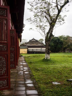 Hue, Vietnam - 11 Mart 2016: Vietnam hükümdarları ve Unesco Dünya Mirası 'nın eski konutu Hue İmparatorluk Şehri' ne dayanarak