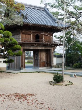 Tokushima, Japonya - 3 Nisan 2018 Horinji 'de, Shikoku haccının 9 numaralı tapınağı