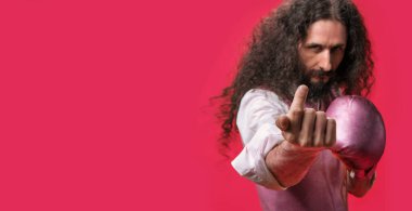 Sıska inek düelloya meydan okuyor