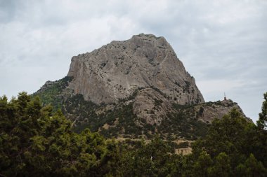 Crimea. Dağ yeni ışık