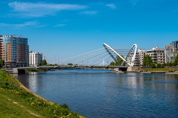Saint Petersburg Russia Maja 2019 Nowa Dzielnica Mieszkalna Most Łazarewskiego — Zdjęcie stockowe