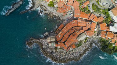Havadan fotoğraf dron Tellaro, ünlü Ligurya köyü yakınlarında Cinqueterre tarih ile çekim