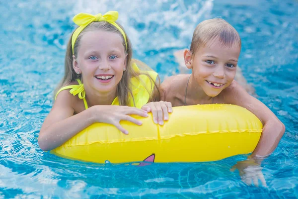 Children Inflatable Swimming Circle Playing Swimming Pool — Stock Photo, Image