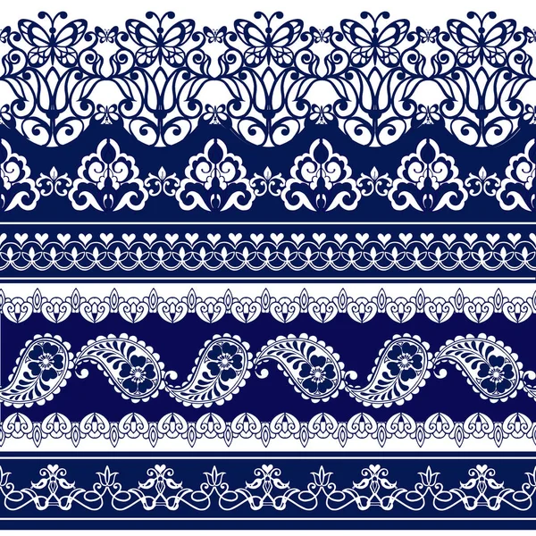 Reihe von Spitze Bohemian nahtlose Grenzen. Streifen mit blauem Blumenmotiv, Paisleys. dekorative Ornamentkulisse für Stoff, Textilien, Packpapier. — Stockvektor
