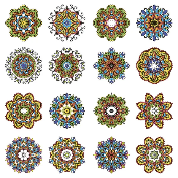 Ensemble de mandalas colorées . — Image vectorielle