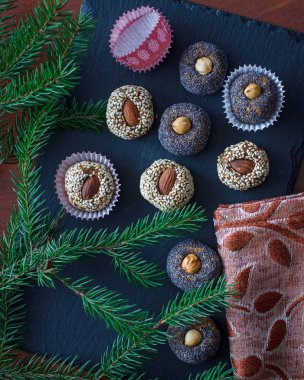 Fındık ile Noel şekerleme