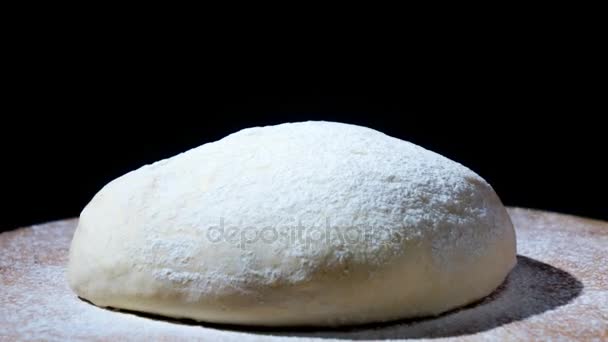 Time lapse.The bread on the proofing surface rises — Stock Video