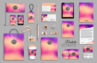 Kurumsal kimlik şablon seti.