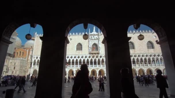 Venecia Italia 29 Oct 2016: Venecia 4K. Plaza de San Marco en Venecia . — Vídeos de Stock