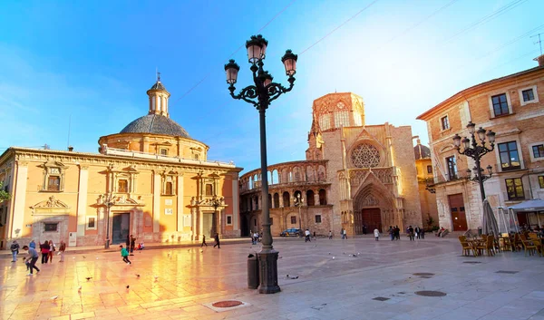 Valencia Spanyolország tér a Szűz Mária — Stock Fotó