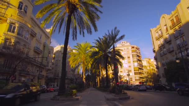 Valencia İspanya şehir merkezi ile Modern mimari — Stok video