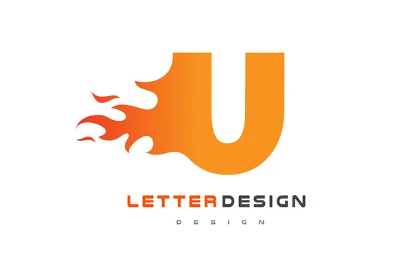 U Carta Flame Logo Design. Conceito de letras do logotipo de fogo . — Vetor de Stock