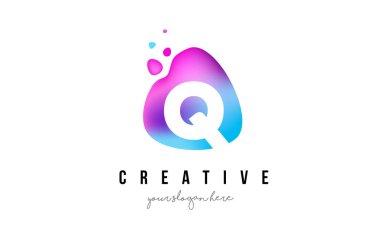 Q Logo Tasarım Oval şekli ile harfi nokta.