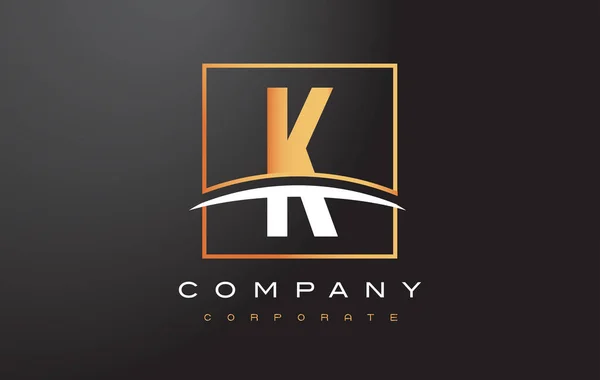 K gouden Letter Logo ontwerp met goud plein en Swoosh. — Stockvector