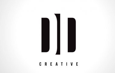 DD D D Beyaz harf Logo tasarımı siyah kare ile.