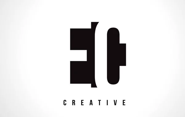 EC E C White Letter Logo Design com Black Square . — Vetor de Stock