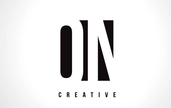 QN Q N White Letter Logo Design com Black Square . —  Vetores de Stock