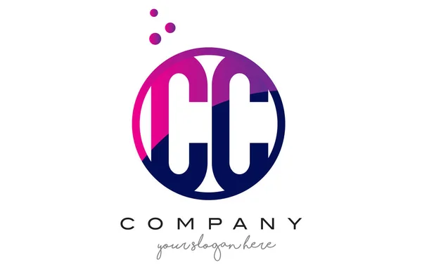CC C C koło list Logo projekt z bąbelkami fioletowe kropki — Wektor stockowy