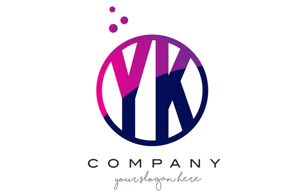 Kör Káplár Y betű Logo Design lila pontozott buborékok — Stock Vector