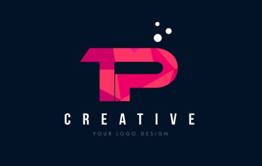 TP T P harfi Logo mor düşük Poli pembe üçgen konsepti ile 
