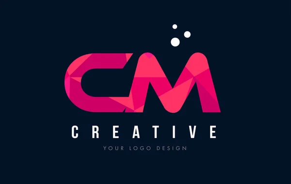 Cm C M list Logo z koncepcją trójkątów różowy fioletowy Low Poly — Wektor stockowy