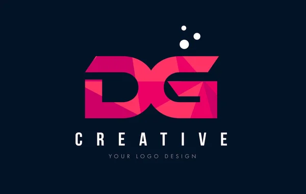 DG D G ตัวอักษรโลโก้ด้วยสีม่วงต่ําโพลีสีชมพูสามเหลี่ยมแนวคิด — ภาพเวกเตอร์สต็อก