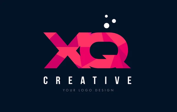 XQ X Q list Logo z koncepcją trójkątów różowy fioletowy Low Poly — Wektor stockowy