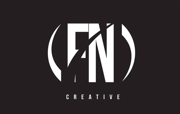 Дизайн логотипу FN F N білий лист з чорним фоном. — стоковий вектор