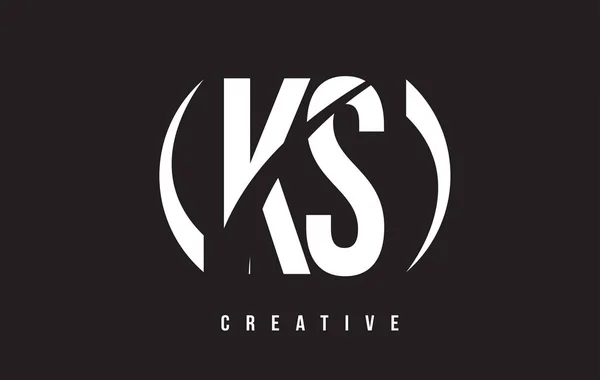 黒の背景を持つ ks K S ホワイト文字ロゴ デザイン. — ストックベクタ