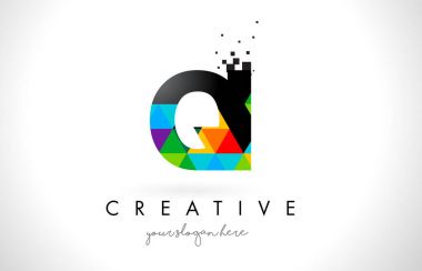 Qi Q ben logolu renkli üçgenler doku tasarlamak vektör mektubu