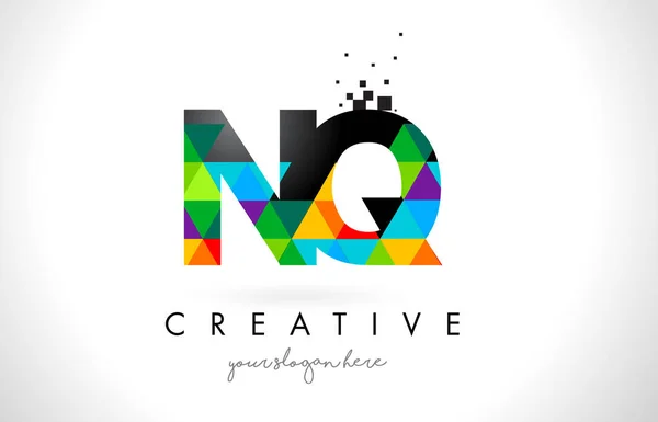 Logotipo de la letra de NQ N Q con el vector colorido del diseño de la textura de los triángulos — Vector de stock