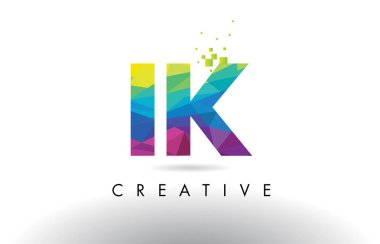 IK ben K renkli mektubu Origami üçgenler tasarlamak vektör.