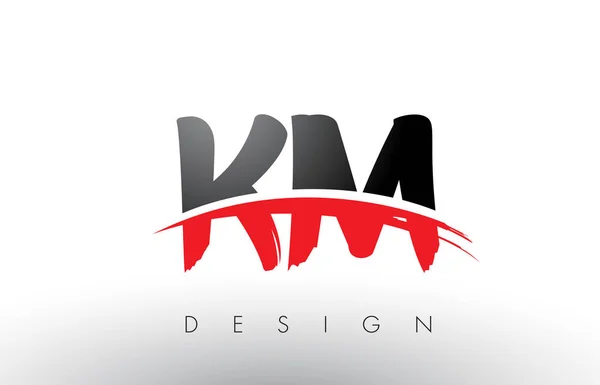 KM K M Brush Logo Letras con rojo y negro Swoosh cepillo frontal — Archivo Imágenes Vectoriales