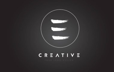 E fırça mektup Logo tasarımı. Sanatsal el yazısı harfleri Logo Co