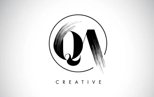 Diseño de logotipo de letra de trazo de pincel QA. Logotipo de pintura negro Leters Icono — Archivo Imágenes Vectoriales