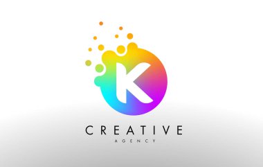 K gökkuşağı nokta harf Logo. Mektup tasarlamak vektör renkli D ile