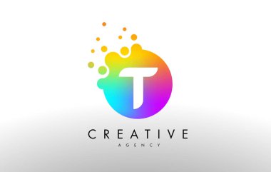 T gökkuşağı nokta harf Logo. Mektup tasarlamak vektör renkli D ile