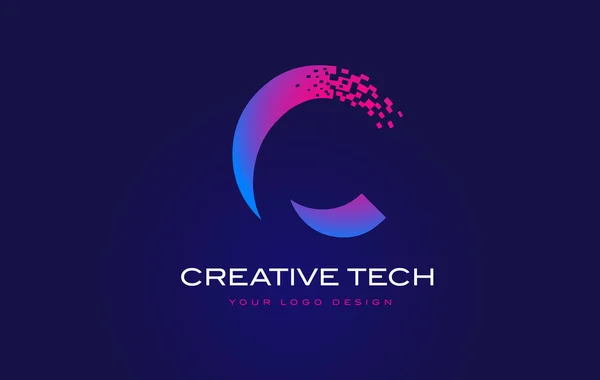Projektowanie Logo litery C z cyfrowych pikseli w niebiesko-fioletowy jasny — Wektor stockowy
